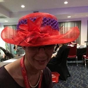 Meet your Posher, Vivien